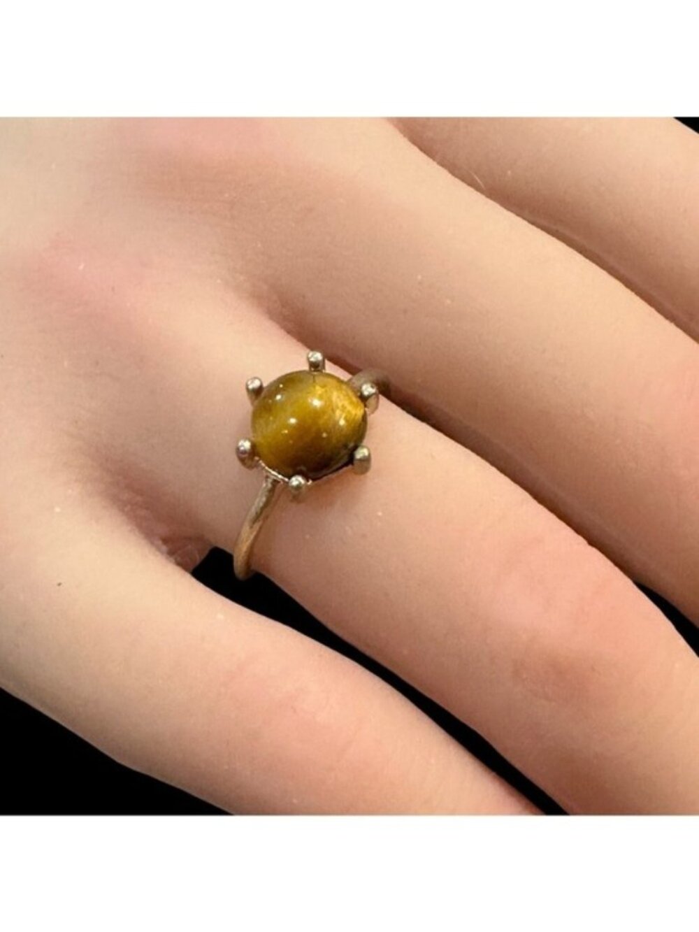 Vintage Ring Tigers Eye Prong Set Gold Tone Size 6 Womens Costume Jewelry